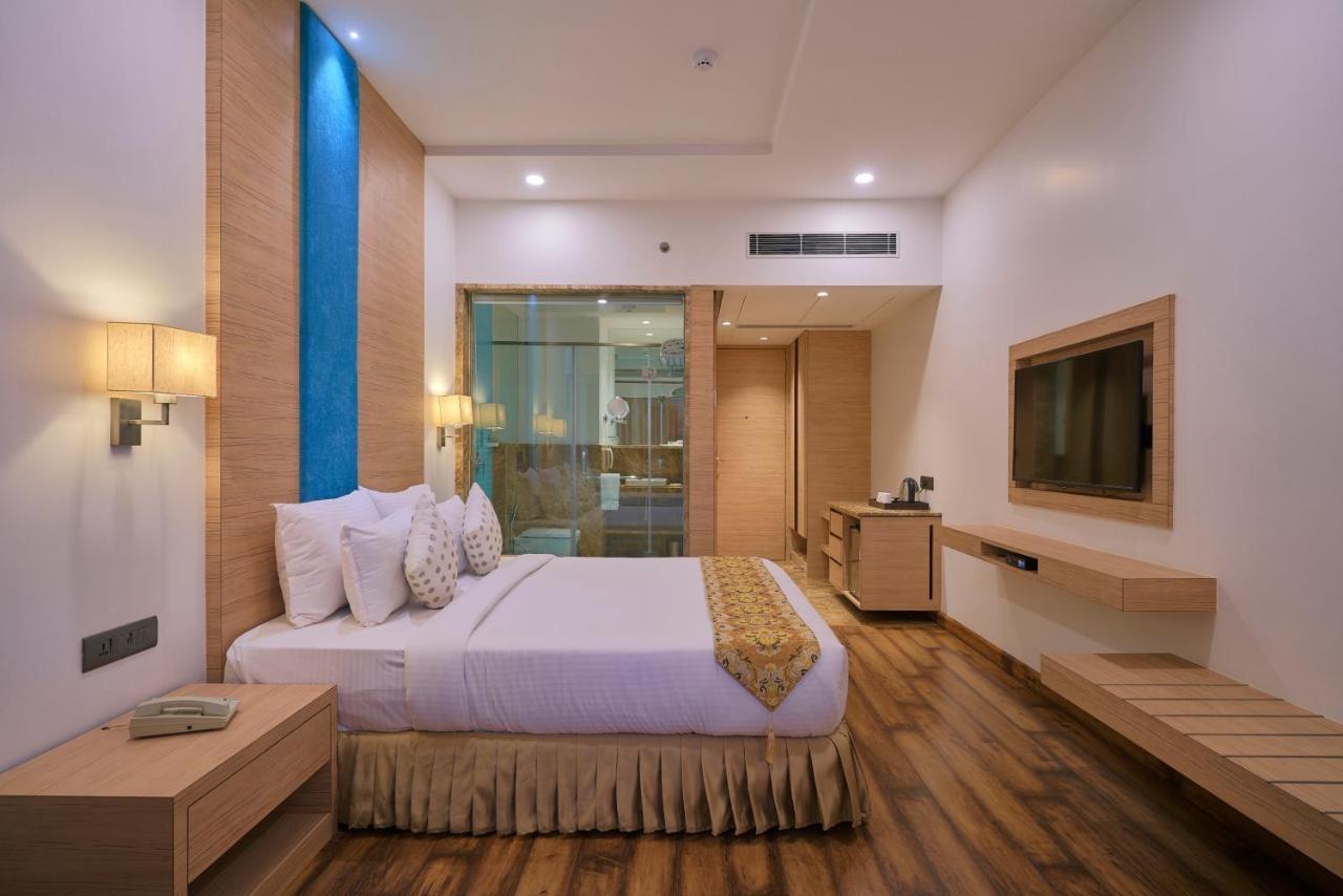 Skk Blu Hotel & Spa Удайпур Екстер'єр фото
